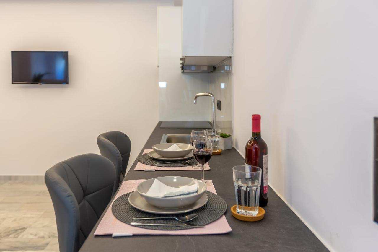 Mandevilia Suites Athén Kültér fotó